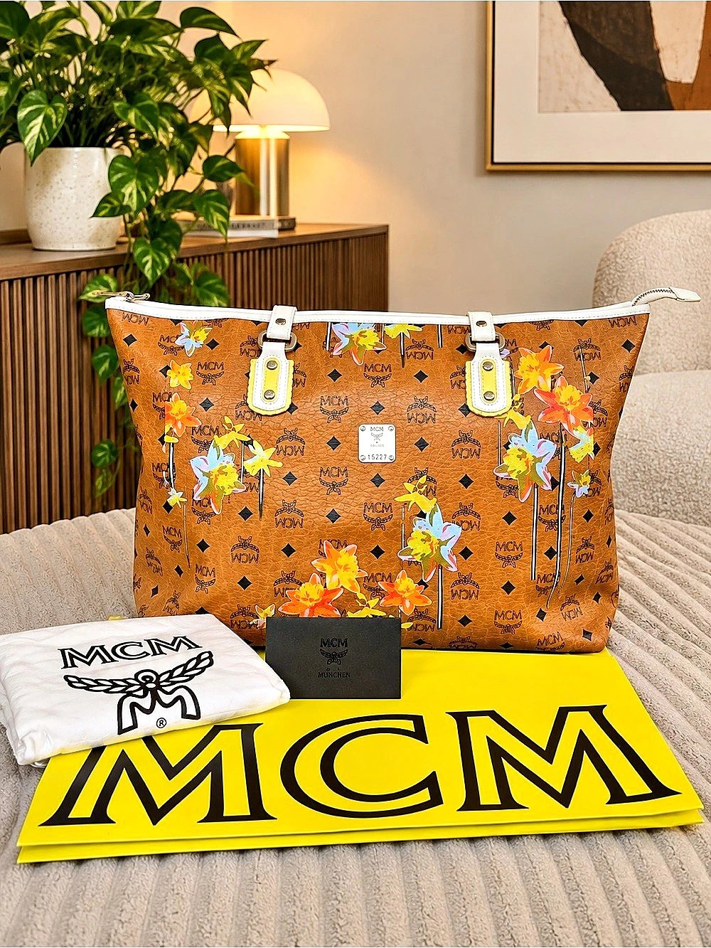 MCM Daffodil Floral Visetos Very Rare Limited Edition Shopper Tote COA